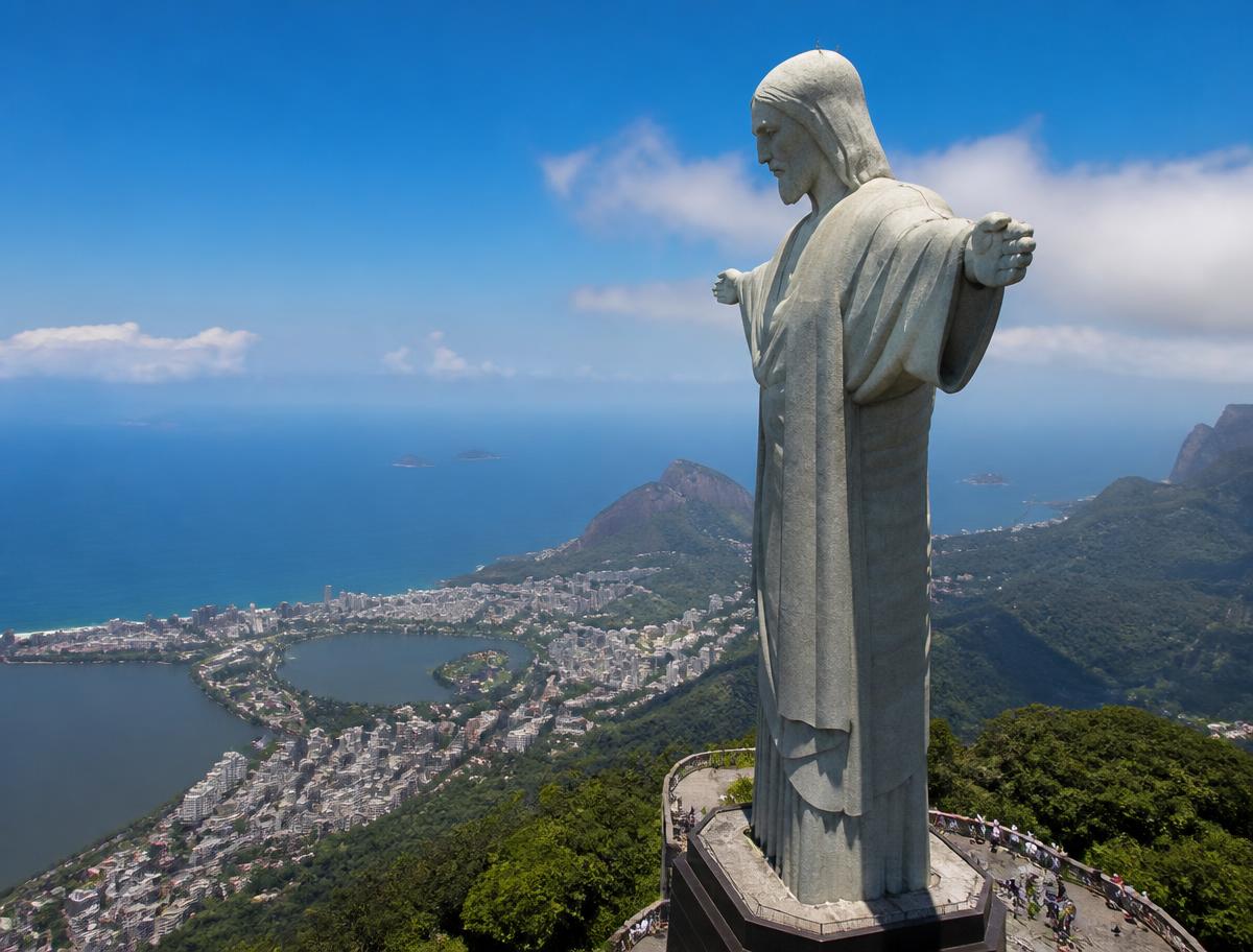 CRISTO DIRECT helicopter flight over Rio de Janeiro